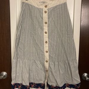 Adorable denim skirt